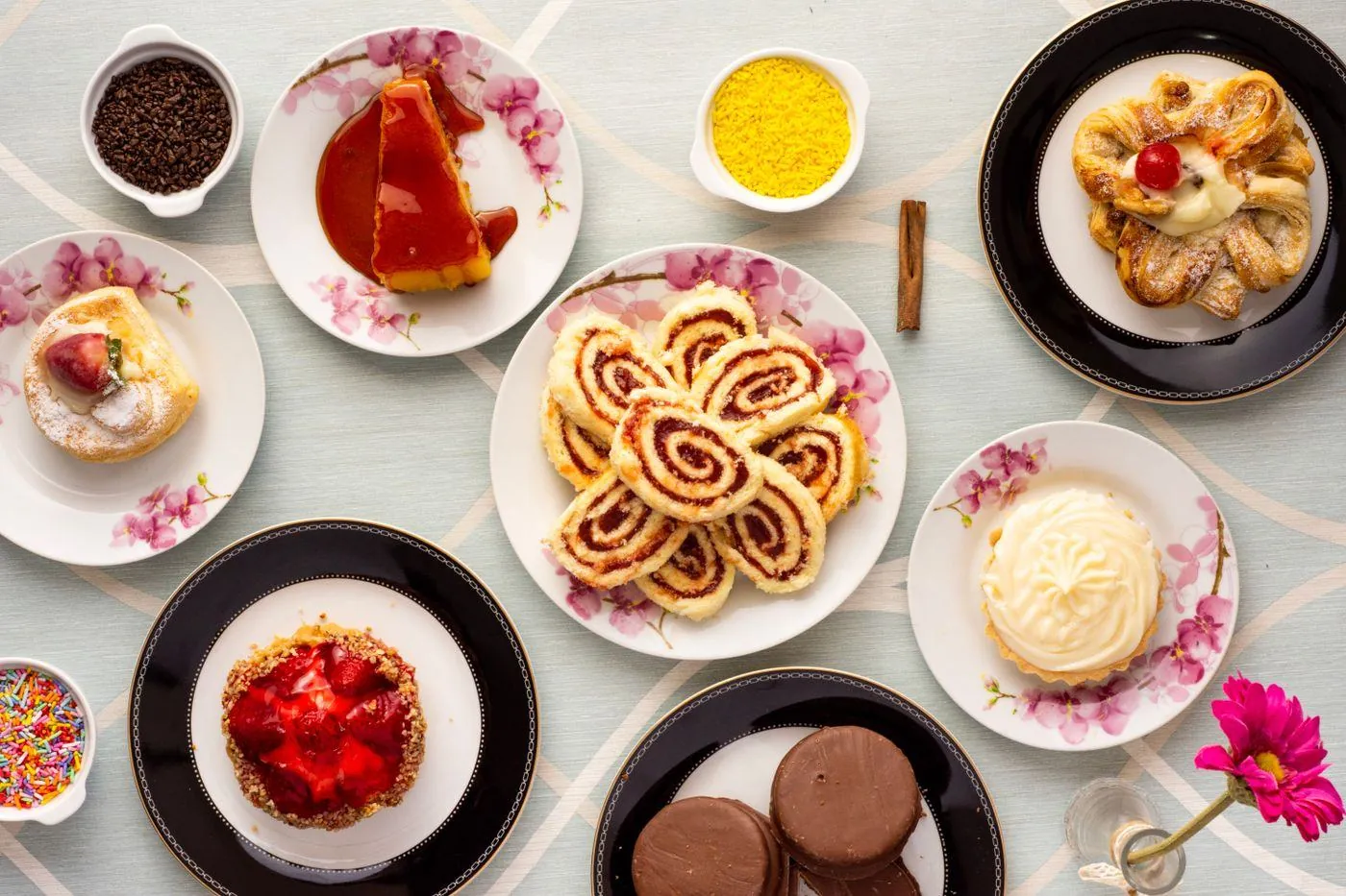 Mesa de postres del menu de fin de ano
